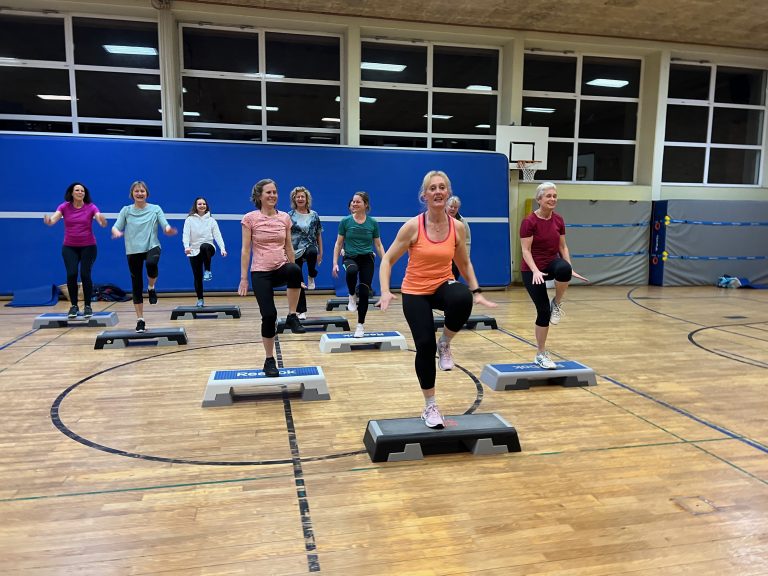 Gymnastik – Aerobic & Step